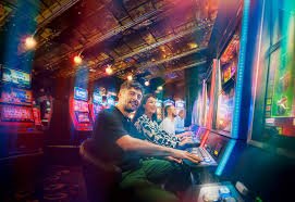 winph7 platform hero banner showing sports and casino entertainment
